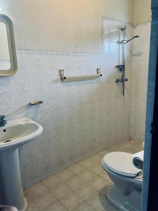 Ambiente Guest House Ella Ngoại thất bức ảnh