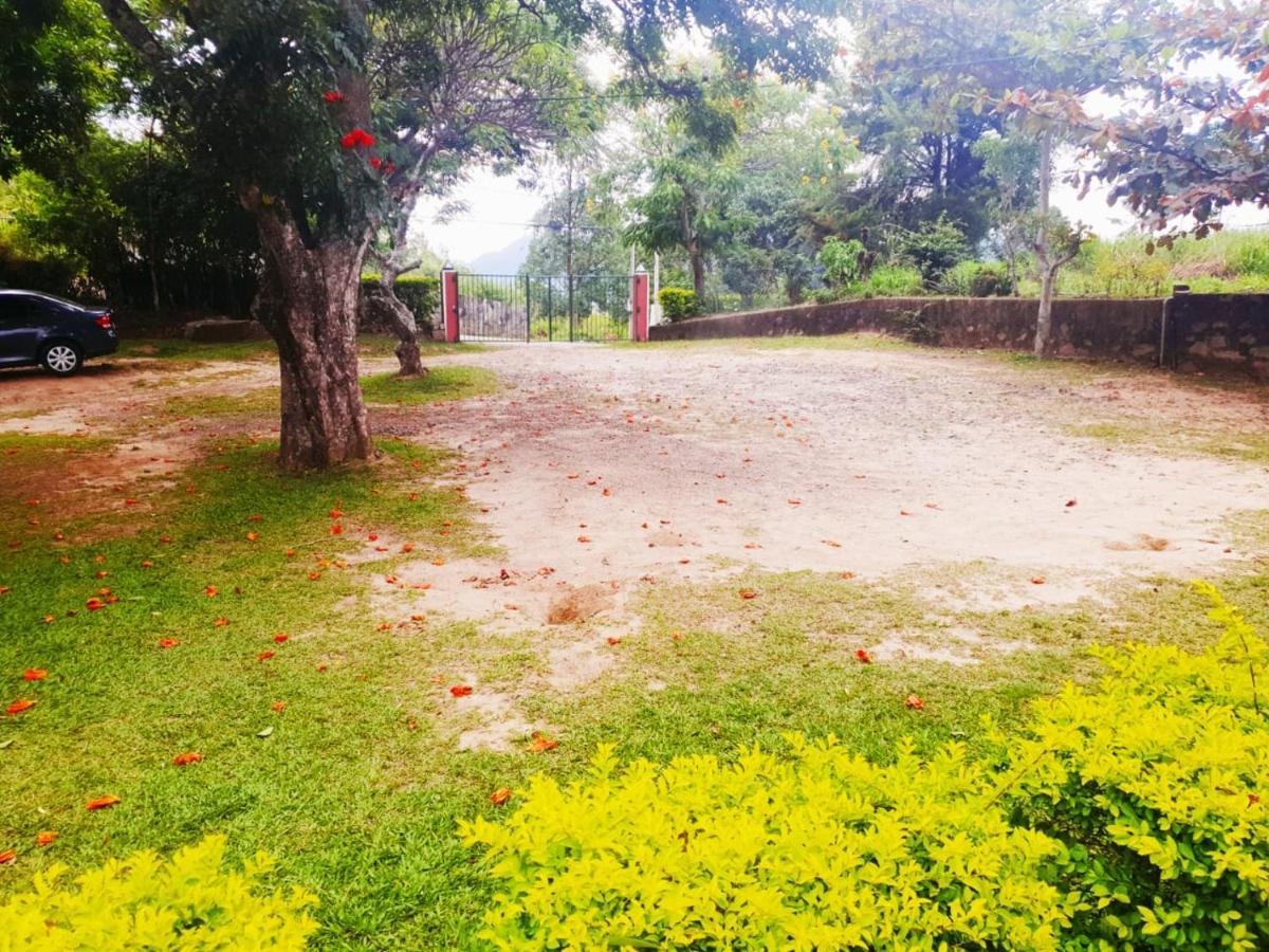 Ambiente Guest House Ella Ngoại thất bức ảnh